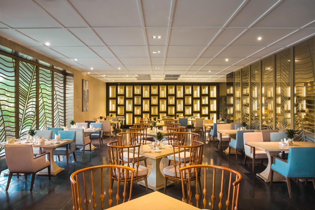 Grand New Century Hotel Санья Экстерьер фото