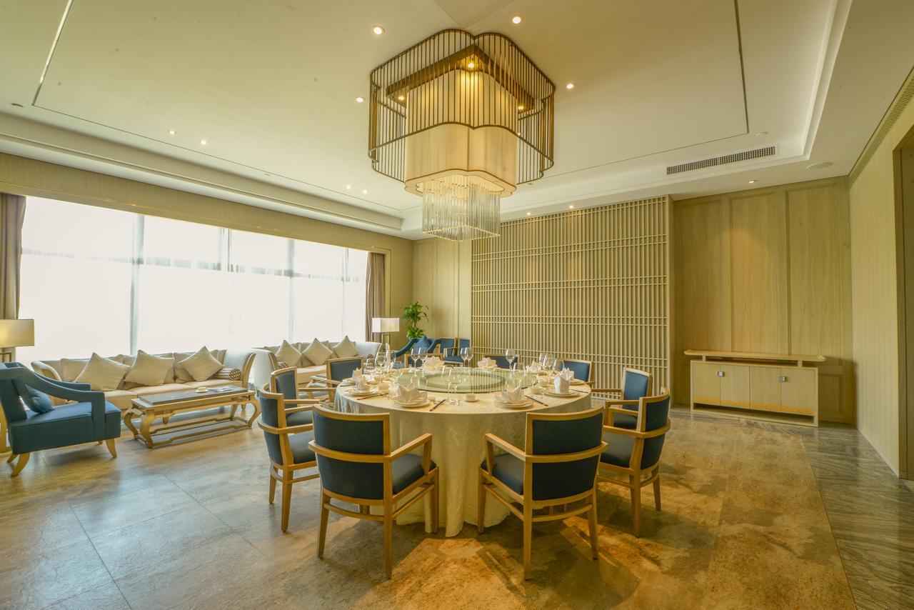 Grand New Century Hotel Санья Экстерьер фото